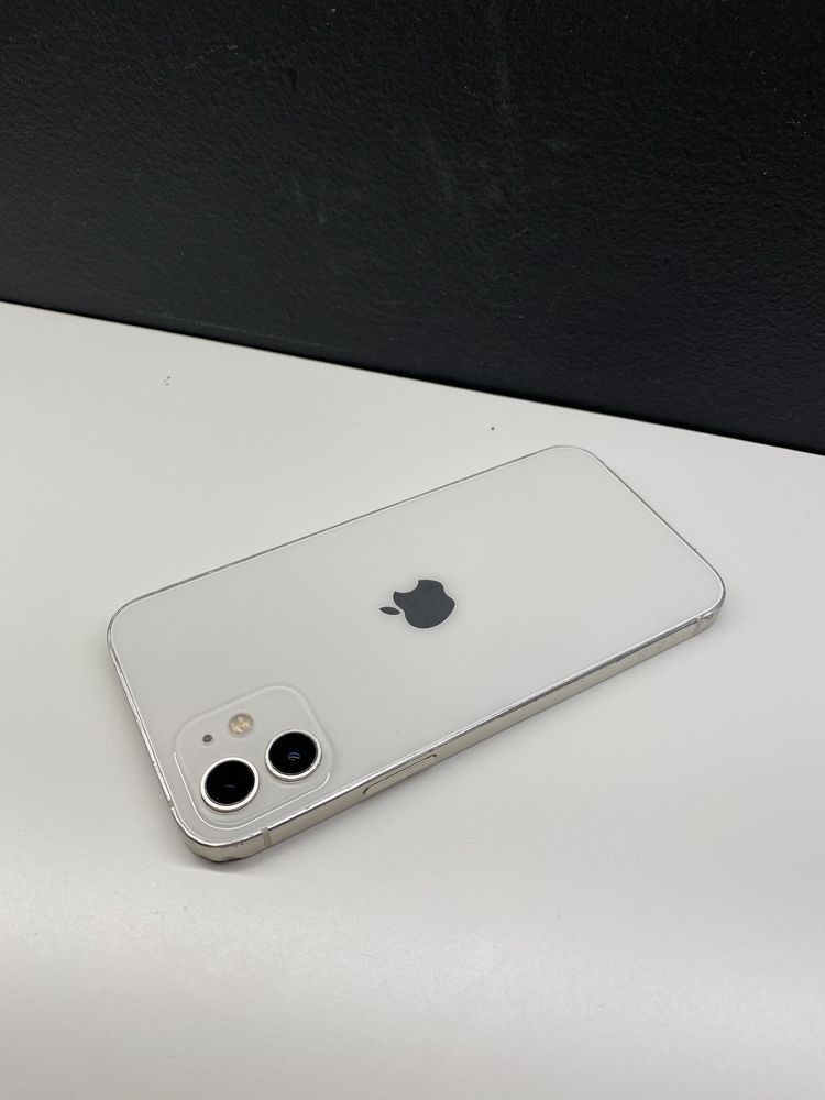 iPhone 12 White 98% bateria
