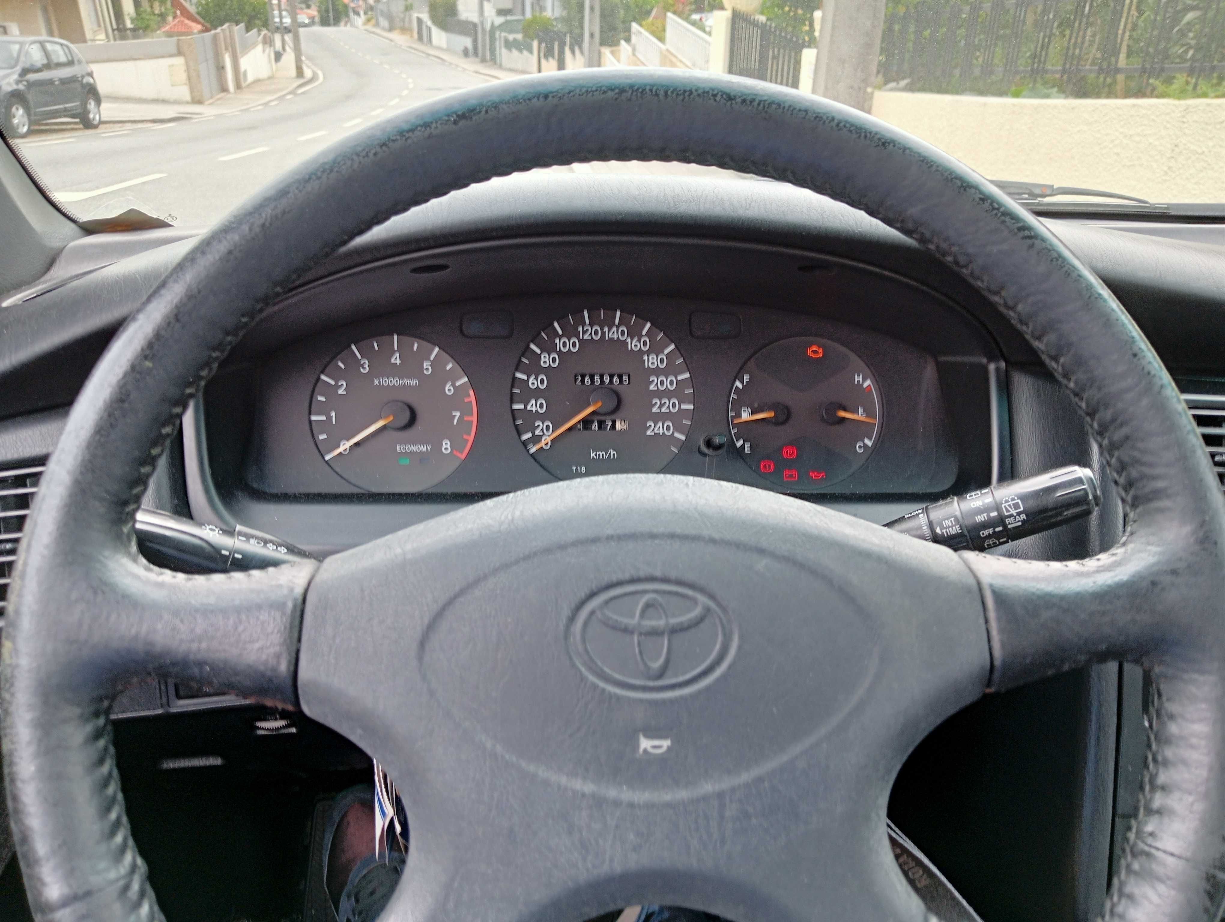 Toyota Carina E 1600cc 116 cavalos