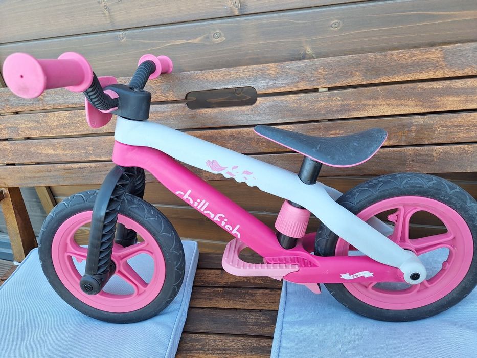 Bicicleta de equilíbrio Chillafish BMXie - Rosa e Cinzento com travão