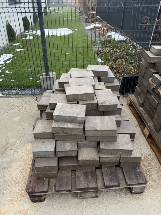 Oddam kostke brukową, szara mix