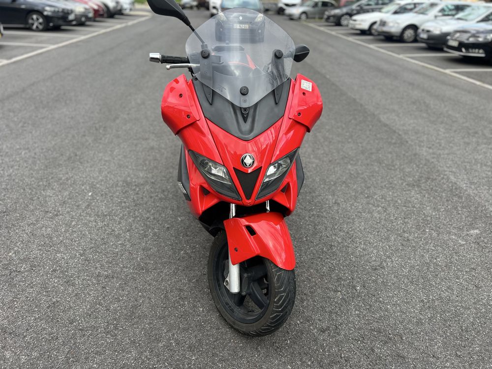 Gilera nexus 250 (motor vespa quasar com problema)