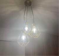 Candeeiro teto com tres lampadas