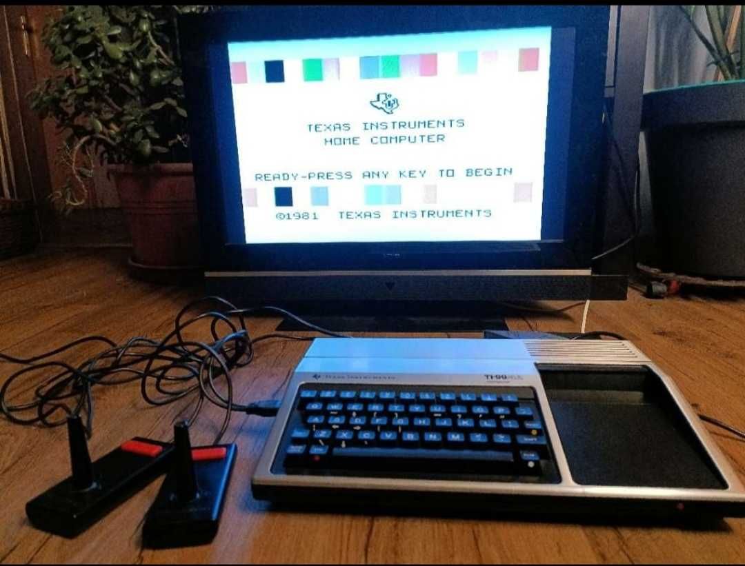 Komputer Texas Instruments ti 99/4A retro jak zx spectrum , atarii