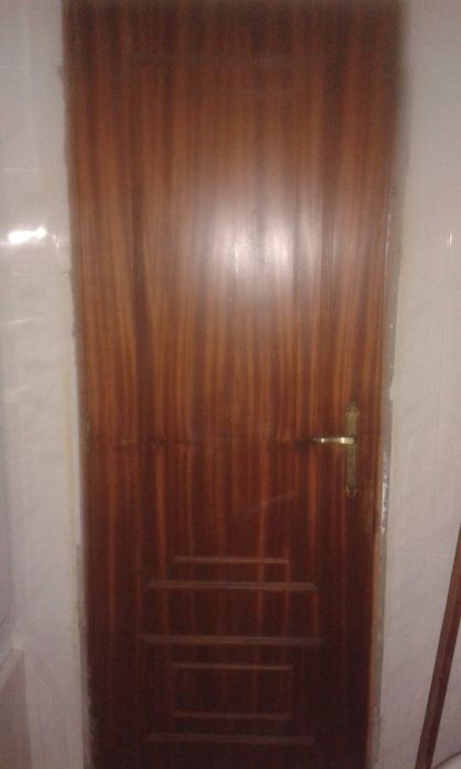 Portas interiores com aro