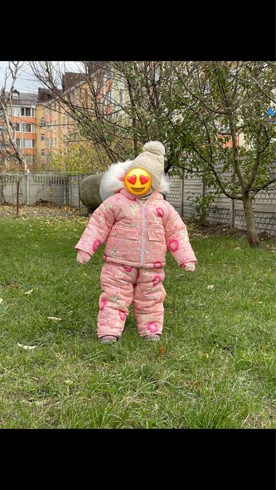 Костюм зимовий з чотирьох одиниць 80 розмір