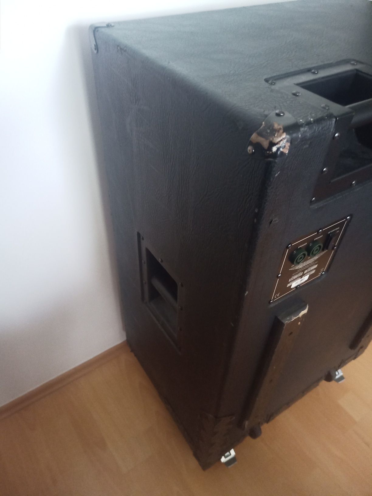 Ashdown RM - 610 T kolumna basowa 900W, 4Ohm + pokrowiec
