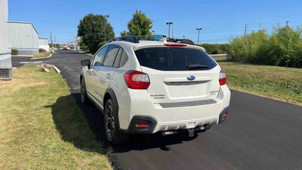 Subaru Crosstrek Limited      2017