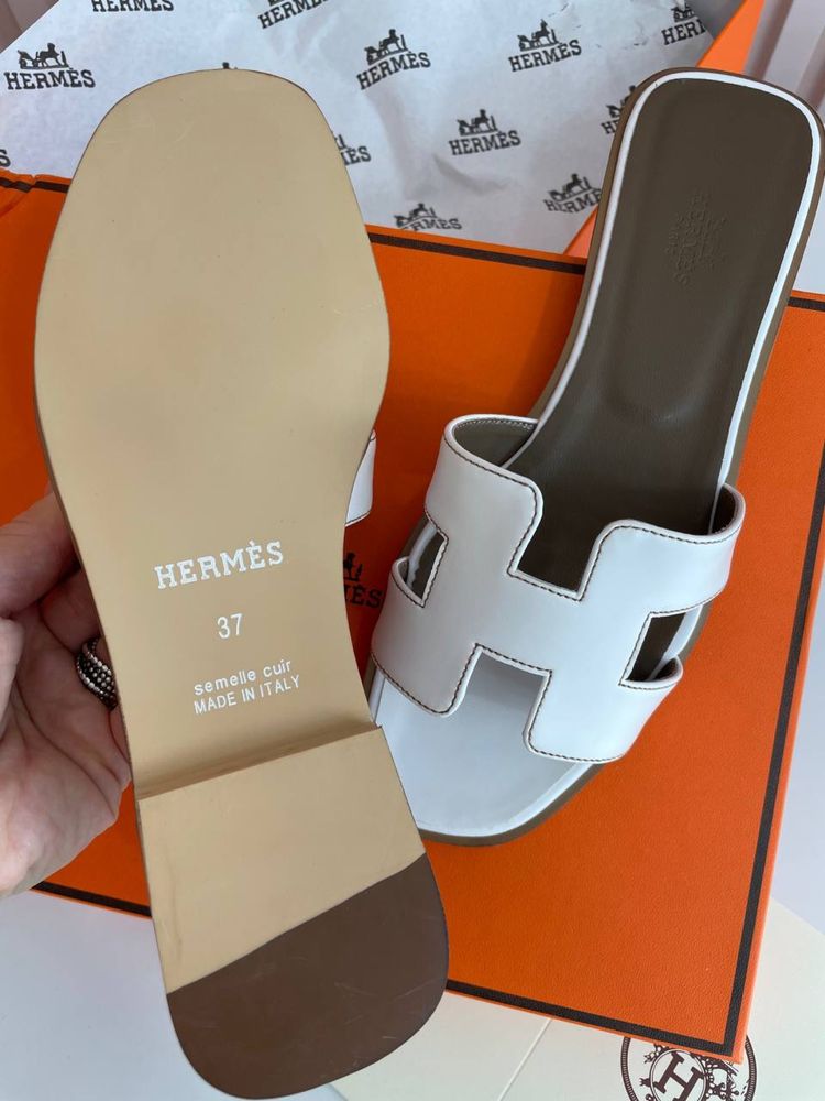 Шлепки Hermes Эрме белые