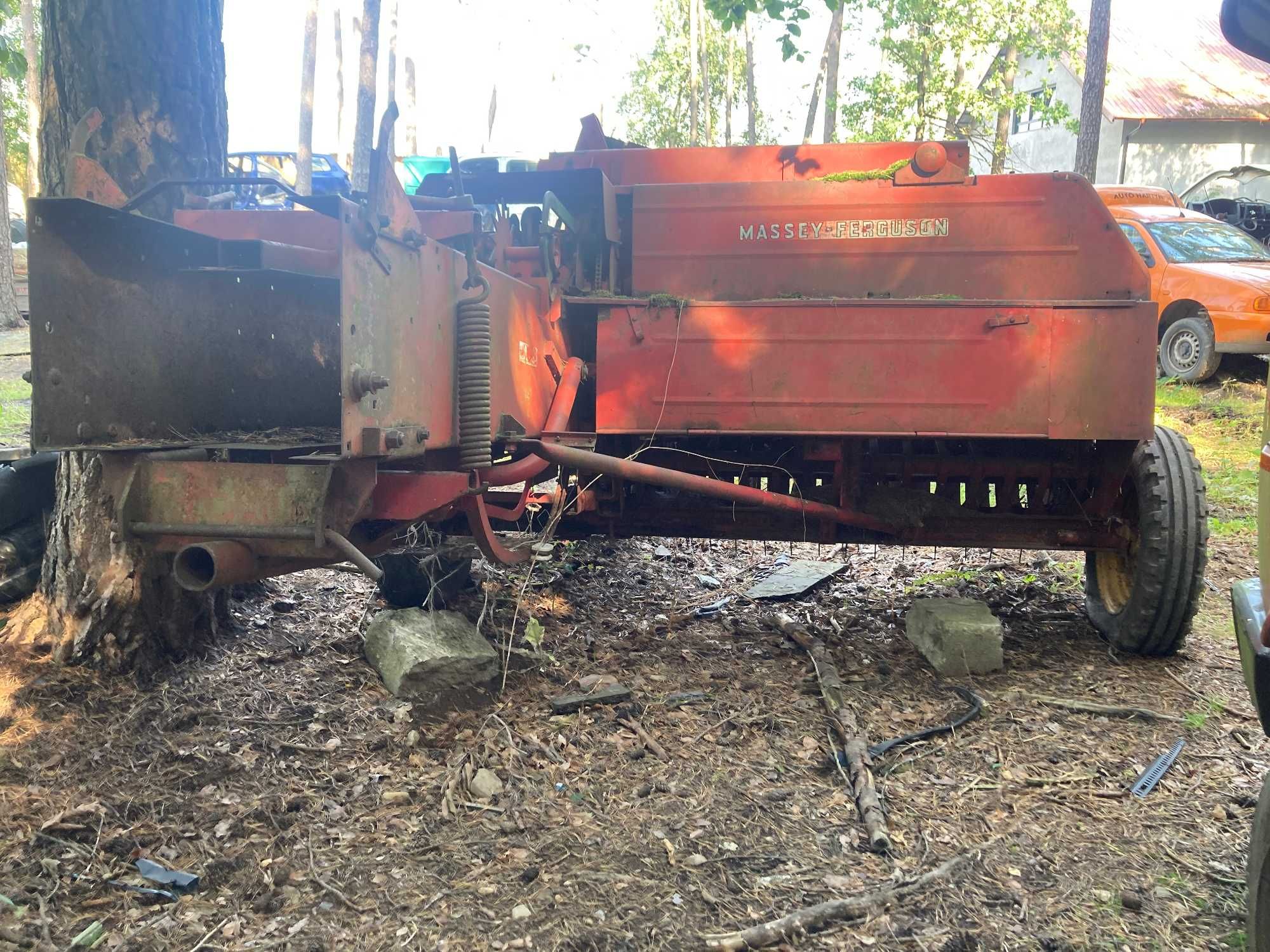 Prasa do słomy  FERGUSON