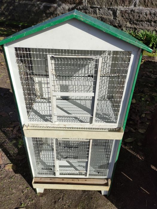 Gaiola para pássaros