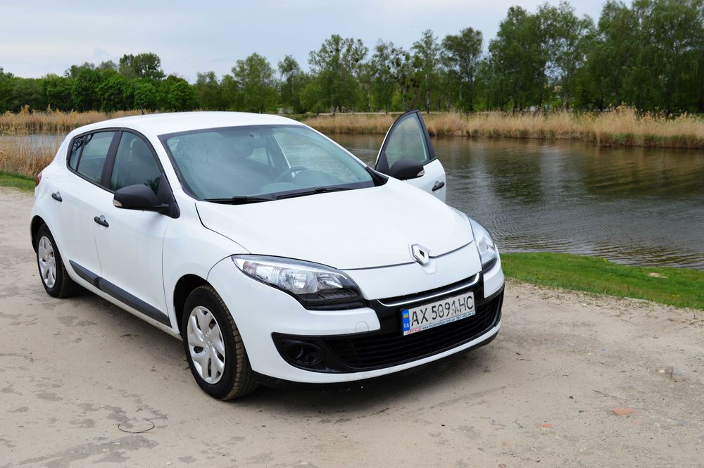 Renault Megan 3, 1.5 dci 2012 год