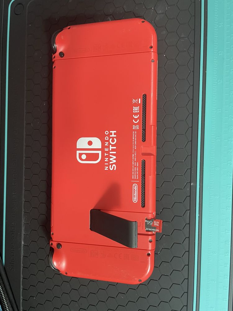 Vendo Nintendo Switch V2 Versão Mario - Red & Blue Desbloqueada