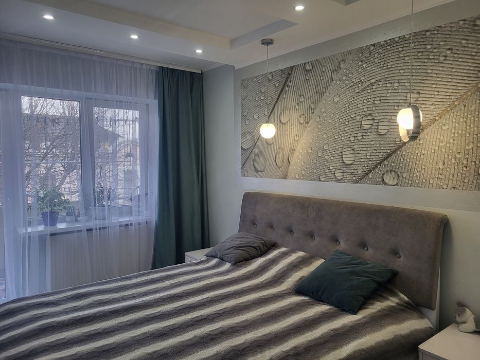 Продаж 3-х кімнатної квартири.Центр