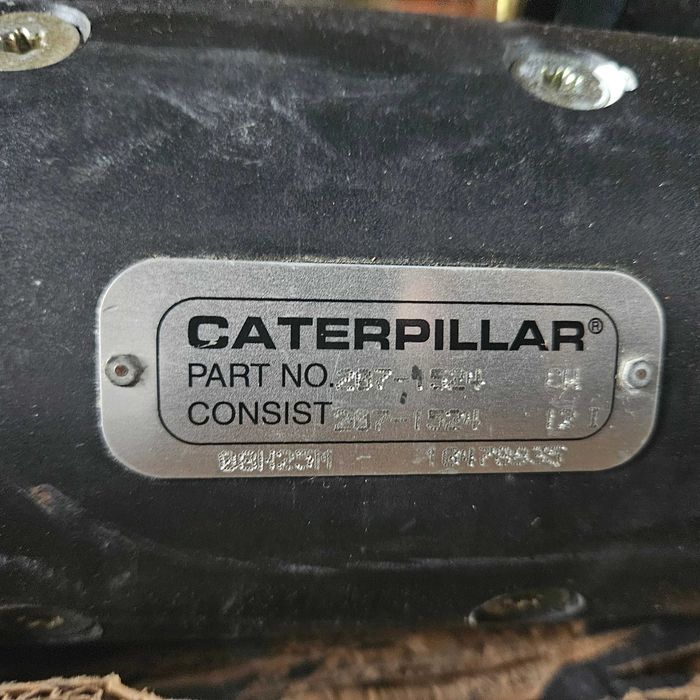 Rozrusznik Caterpillar 12V