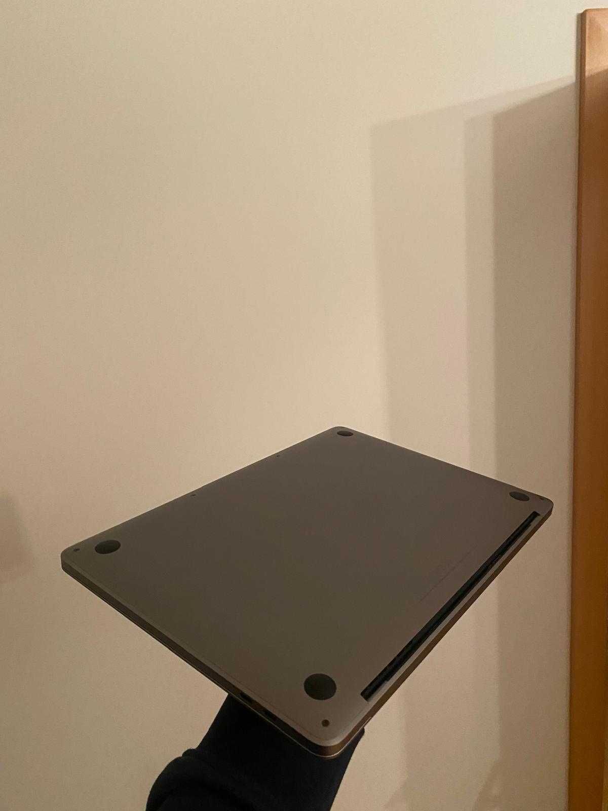 MacBook Pro M1 13"