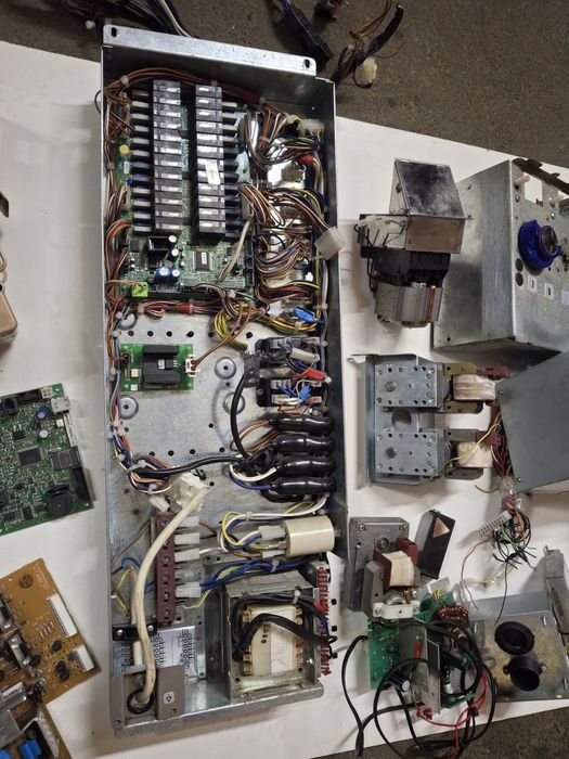 Продам запчастини до кофемашиниKOBALTO  стан все робоче звертайтесь