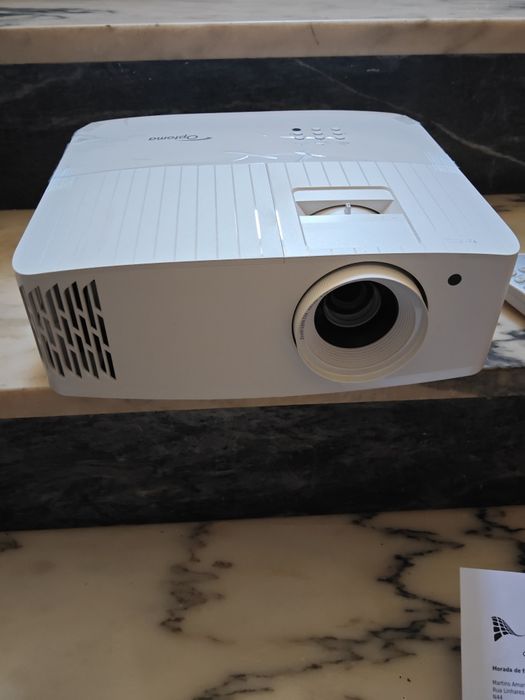 Projector Optoma UHD 35 4K ultra hd nativo, garantia e fatura