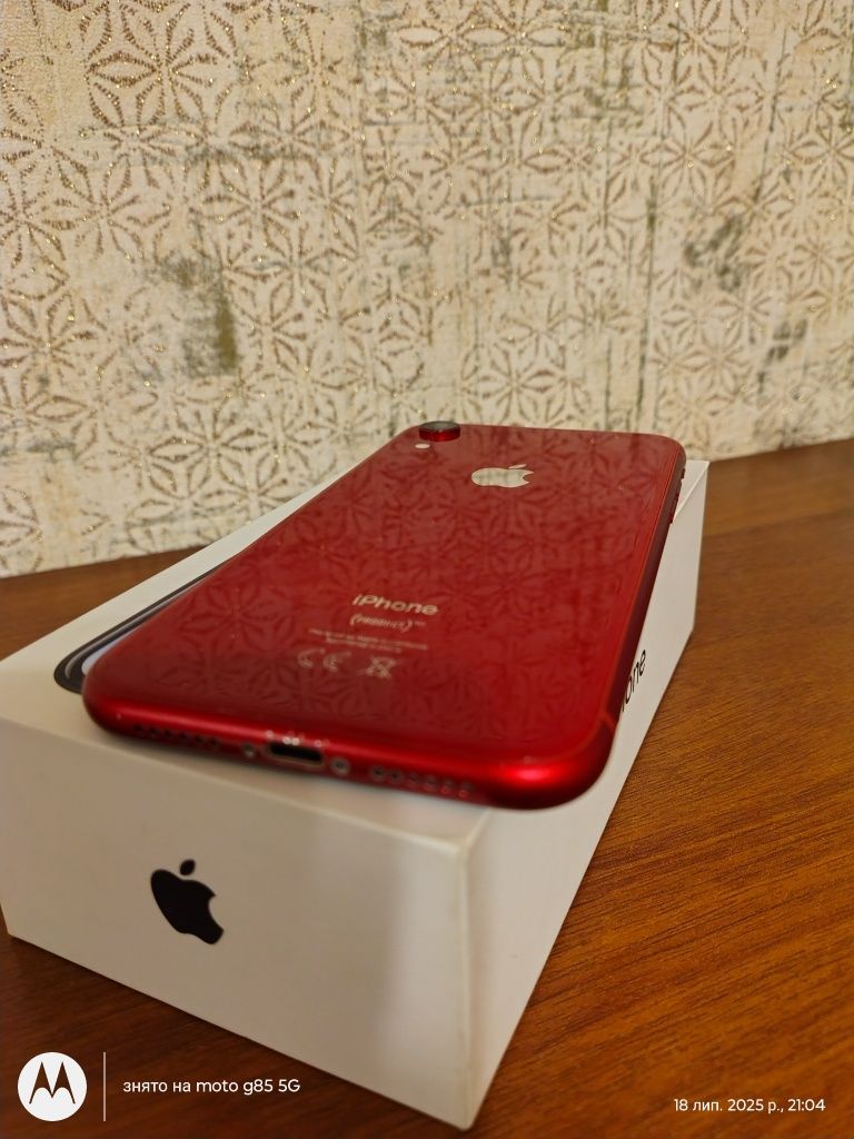 iPhone xr 64гб телефон
