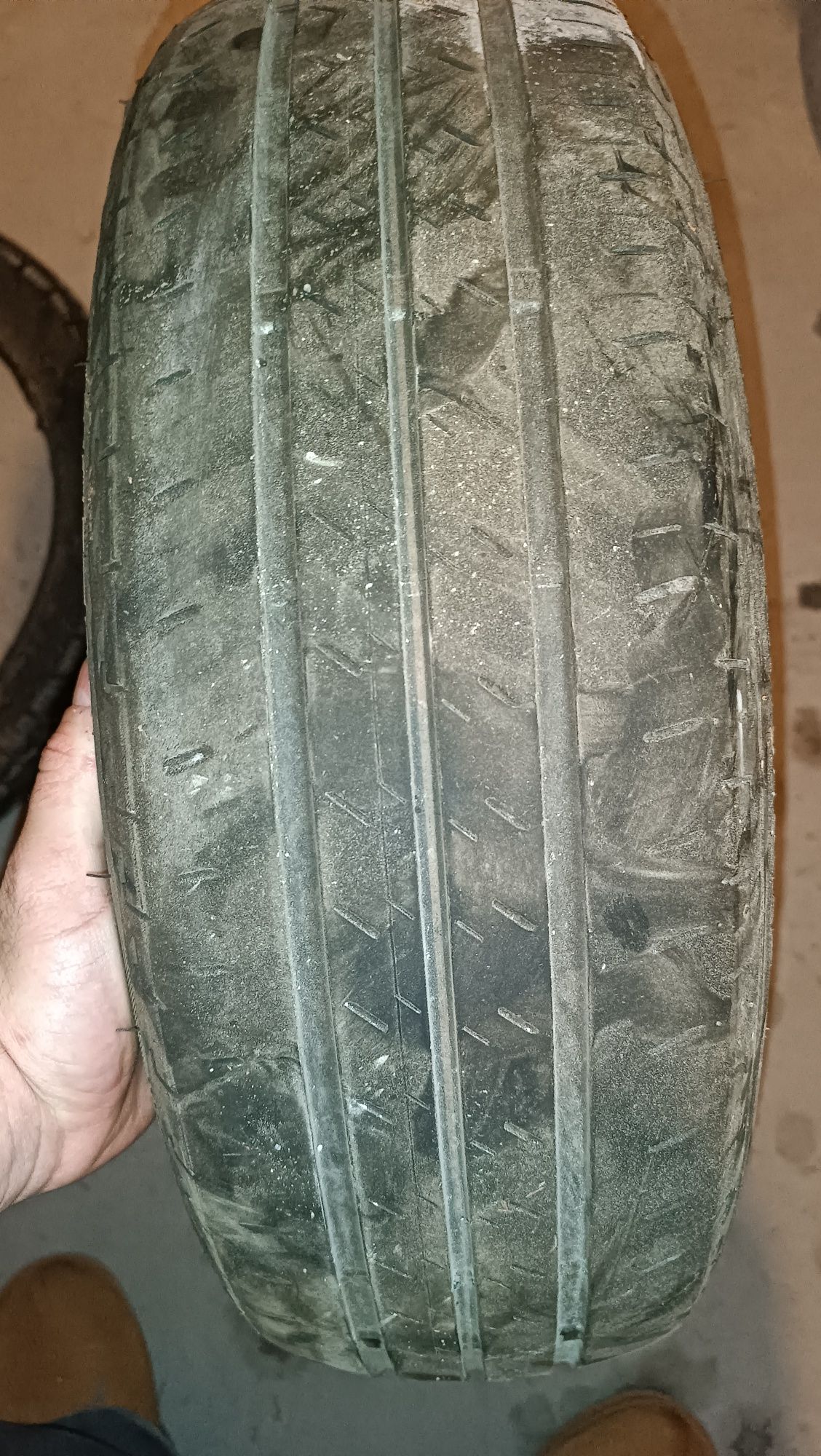 Pneu Bridgestone 165/65 R14