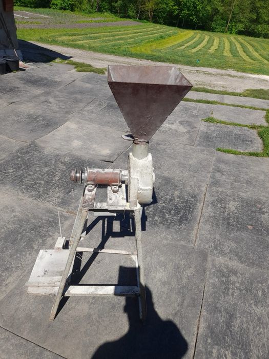 Млин саморобний млин