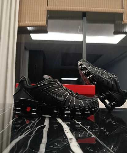 ButyDamskie Nike_Shox_TL_Black_Uniseks R.39