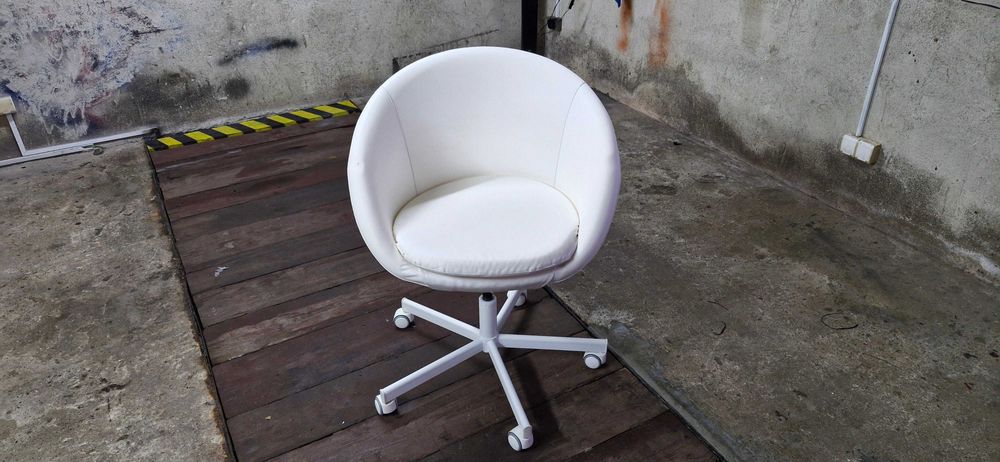 krzesło biurkowe dziecięce