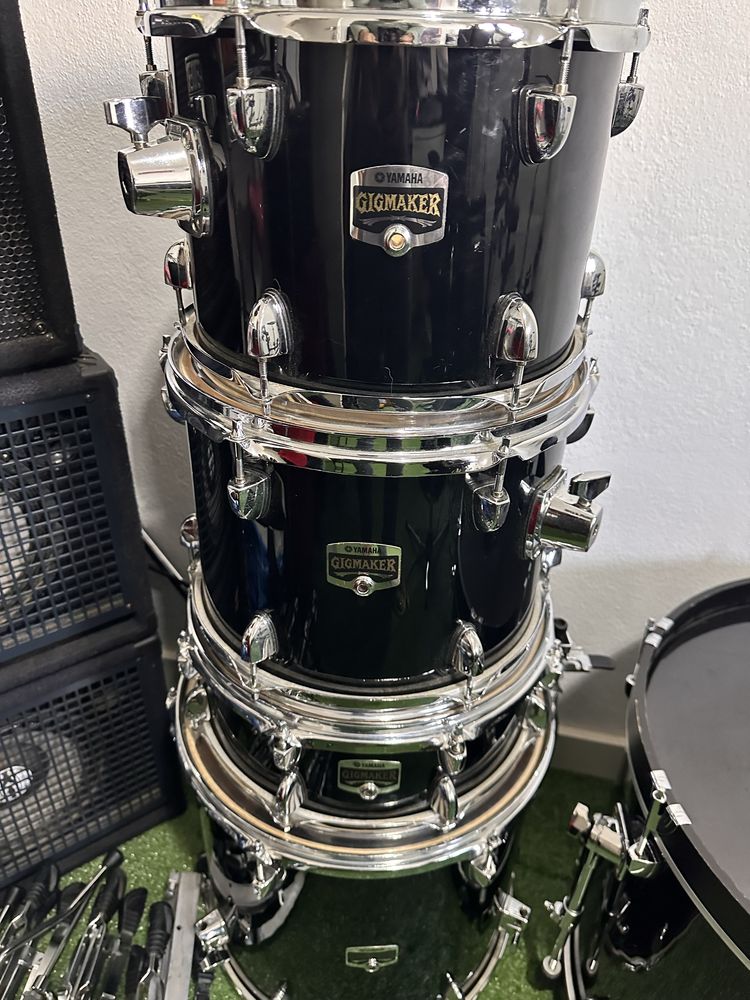 Bateria yamaha bem estimada