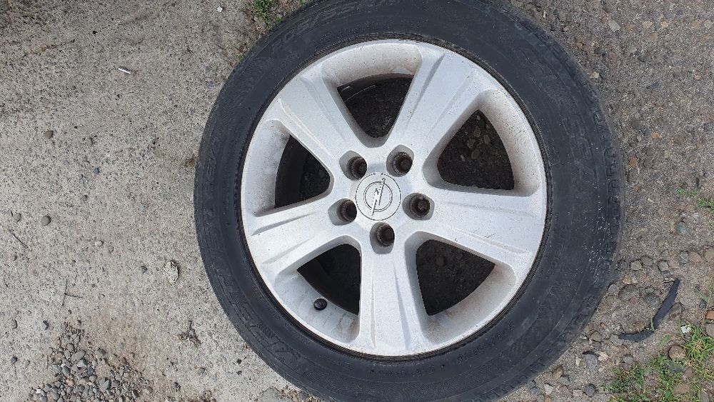 Диски с шинами 205х55хR16 за комплект