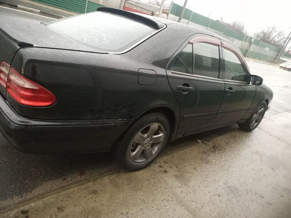 Продам мерседес w210 автомат газ/бензин