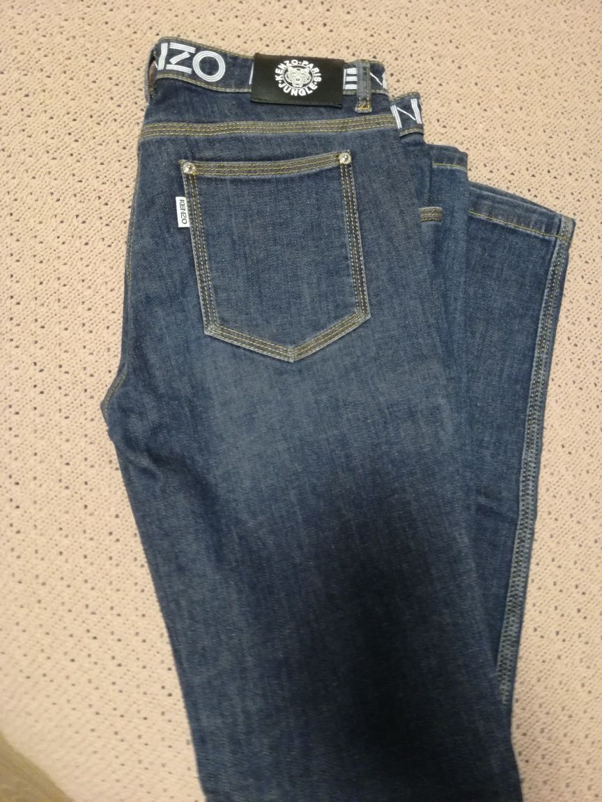 Продам джинсы фирмы KENZO