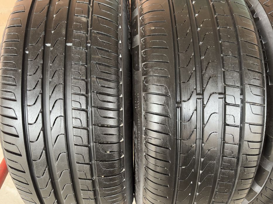 Комплект літніх шин 235/55R19 Pirelli