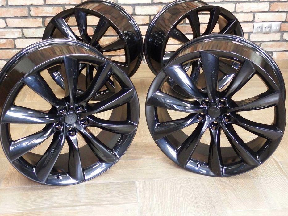 Tesla Model Y 3 X S Диски,Шини,Колеса