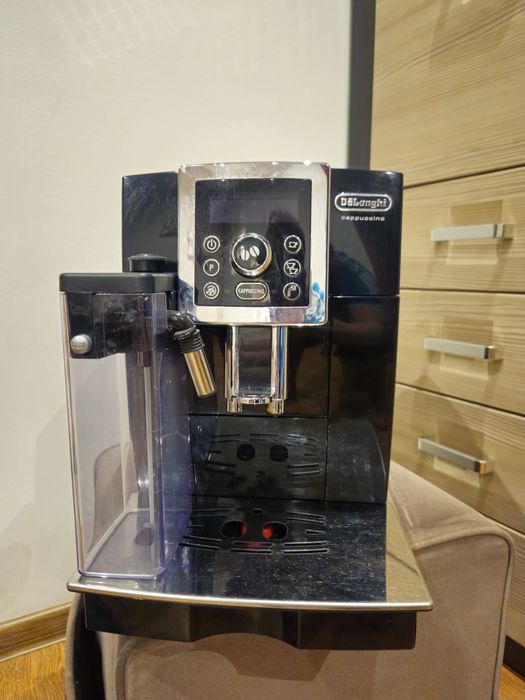 Ekspres DeLonghi