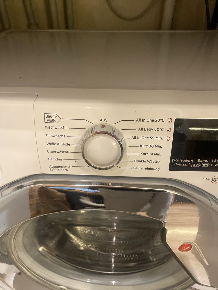 Spszedam pralkę hoover 7kg  sprawna 100%