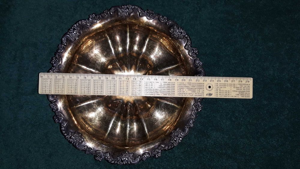 Розкішна срібна ваза 84 проби, 1840 роки