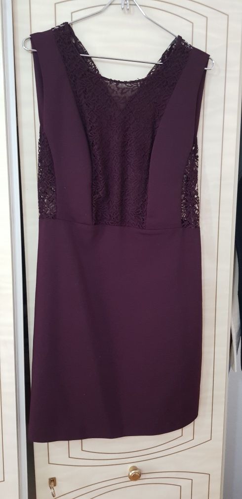 Vestido  curto da Zara bordeaux tam. M/L