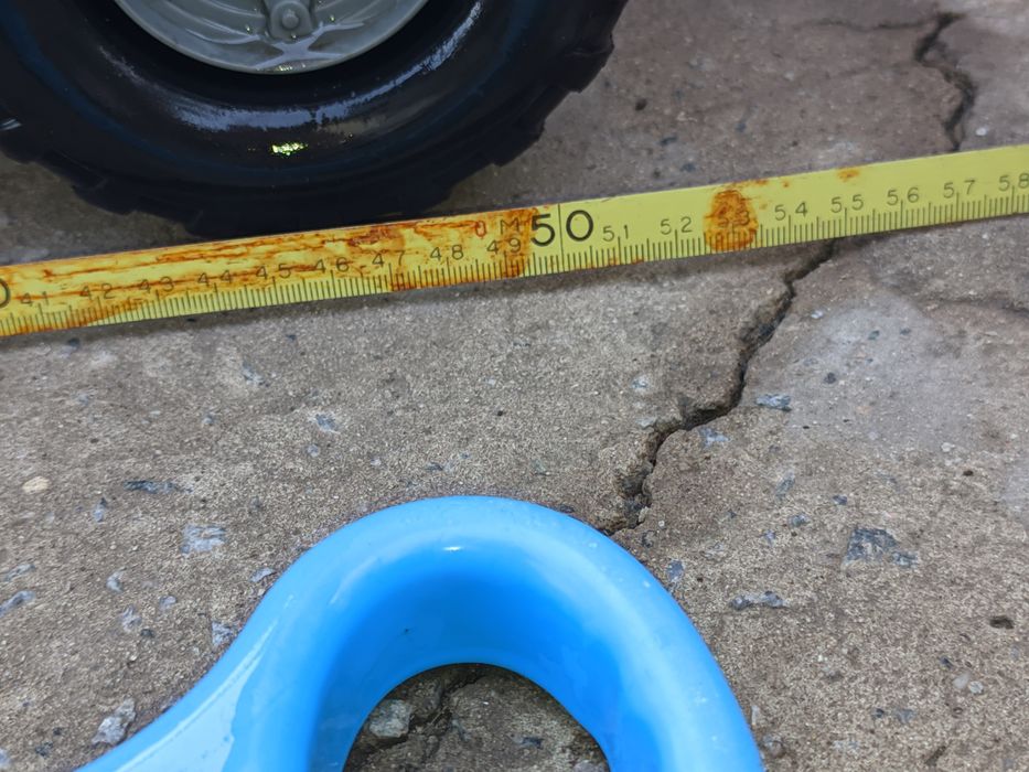 Детская игрушка  трактор с прицепом