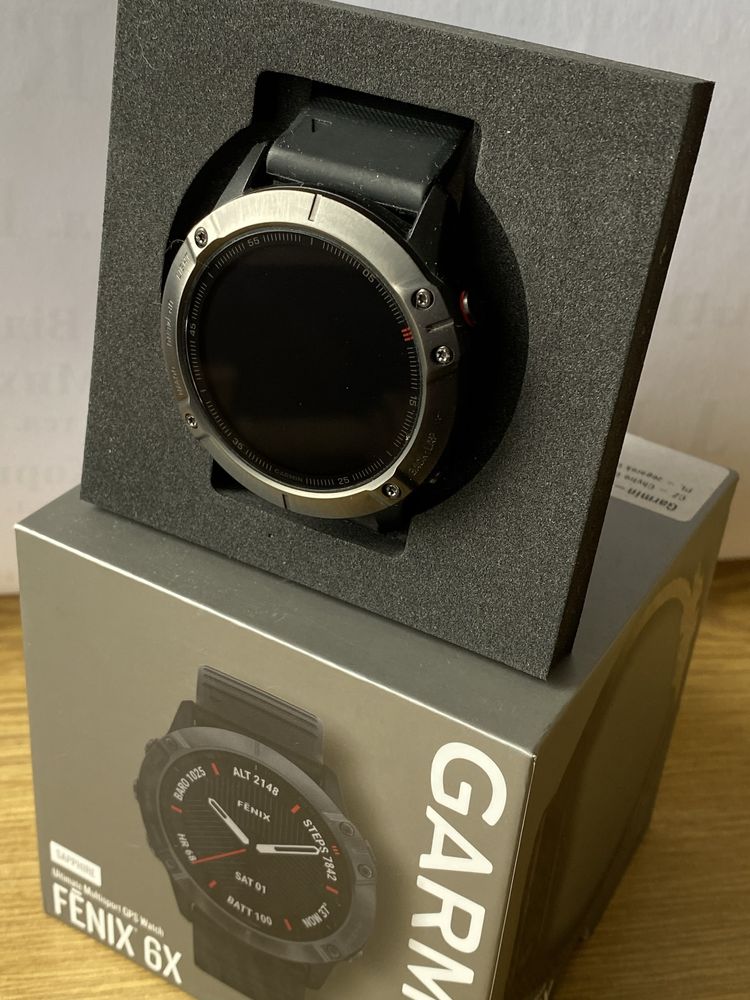 Годинник Garmin Fenix 6x SAPPHIRE