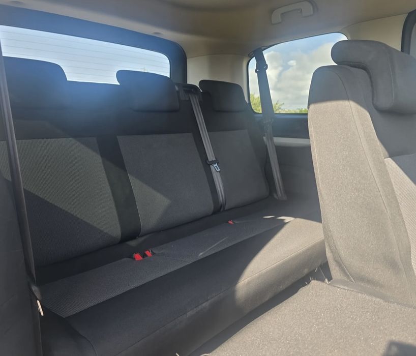 Proace ano 2019, gasoleo, 9 lugares. 19.500€