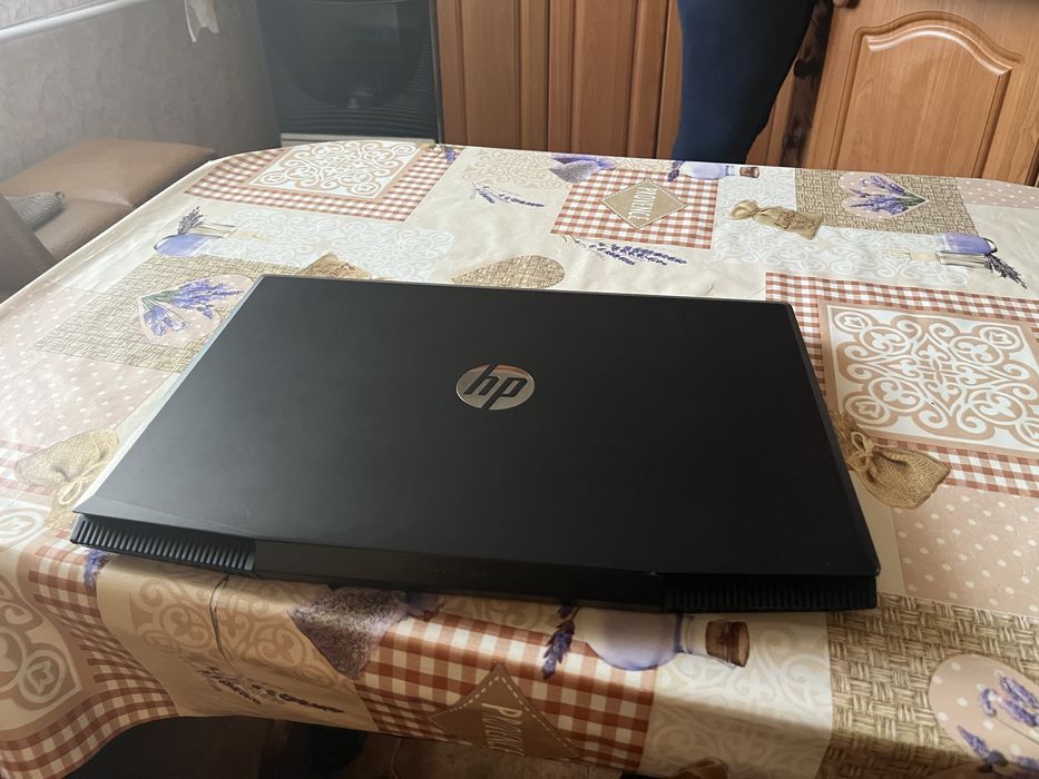 Потужний ігровий ноутбук HP Gaming 15 (GTX 1050Ti)
