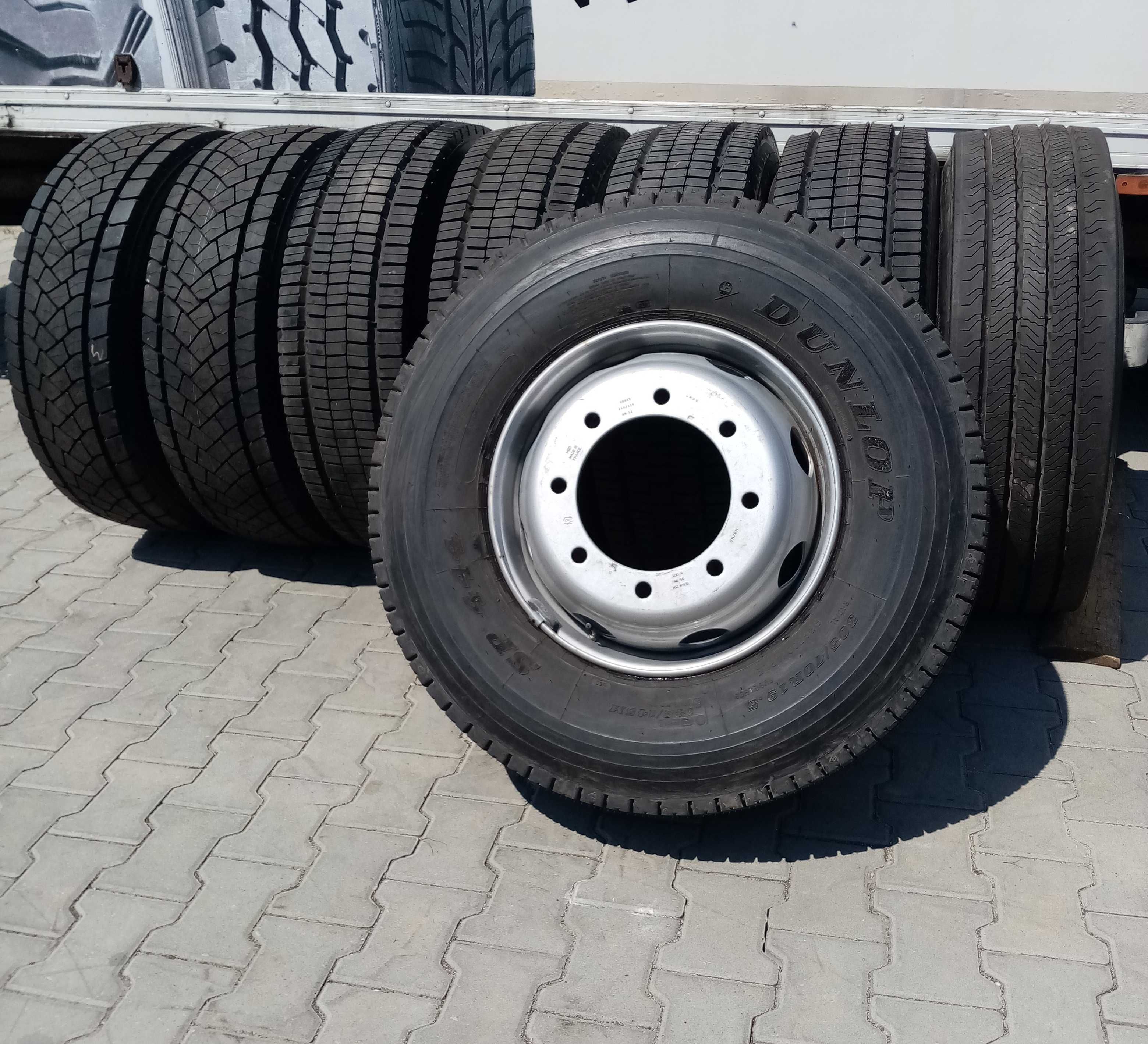 305/70R19.5 opony DUNLOP (K71)