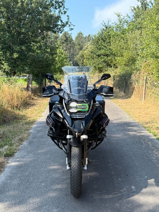 Bmw gsa 1200 tripl black