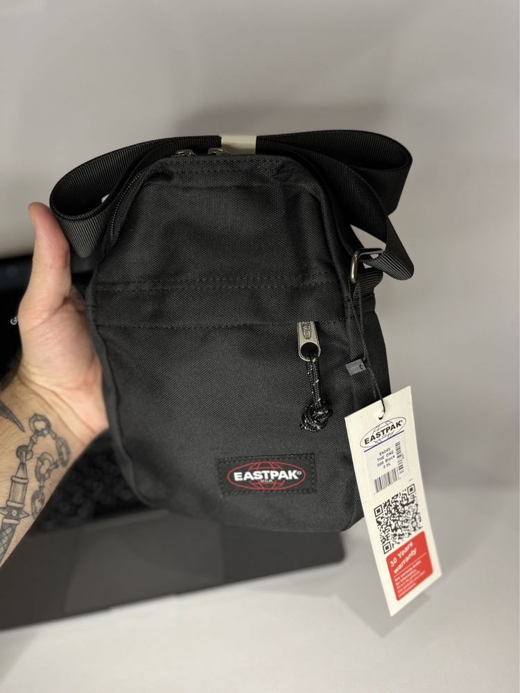 Мессенджер сумка бананка Eastpak