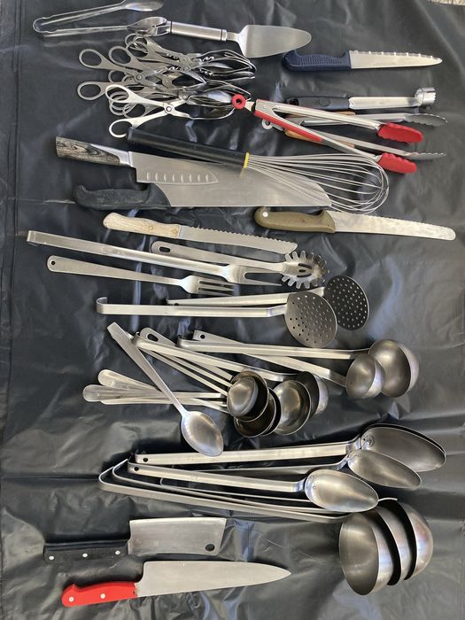 Set de 78 pratos sopa e assadeiras