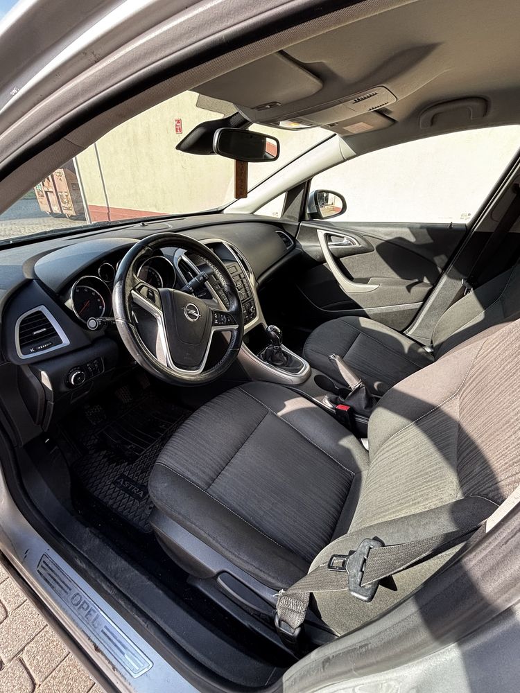 Opel Astra 1.6 2009