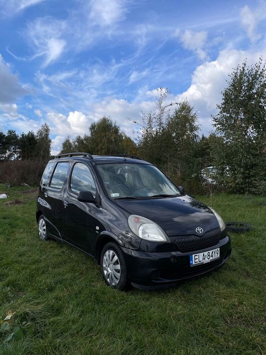 Toyota Yaris Sprzedam toyote yaris verso