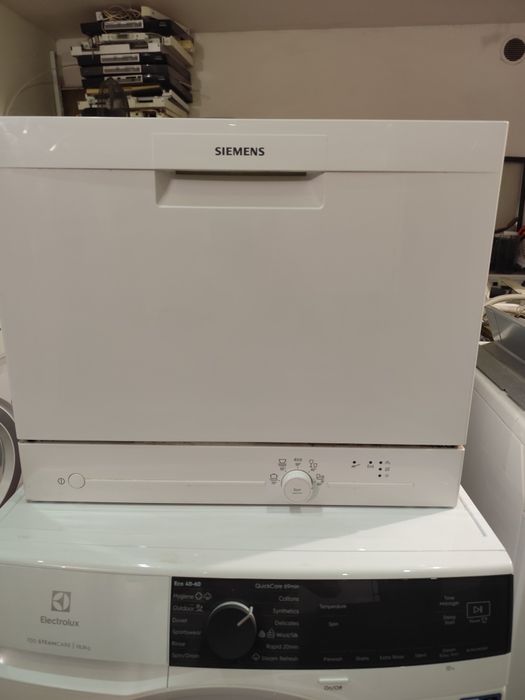 Zmywarka nadblatowa Siemens.