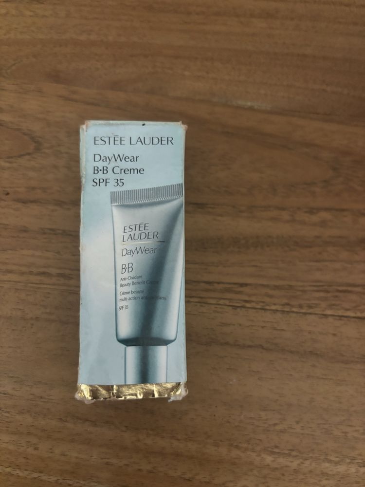 Krem bb estee lauder day wear spf35