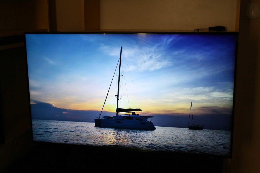 Telewizor Samsung 50 cali 4K Smart TV Ultra HD na działkę