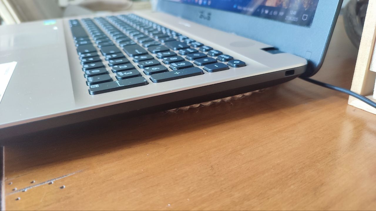 Ноутбук Asus X541NC 512ГБ

Процесор: Intel Celeron N3350
Відеокарта: N